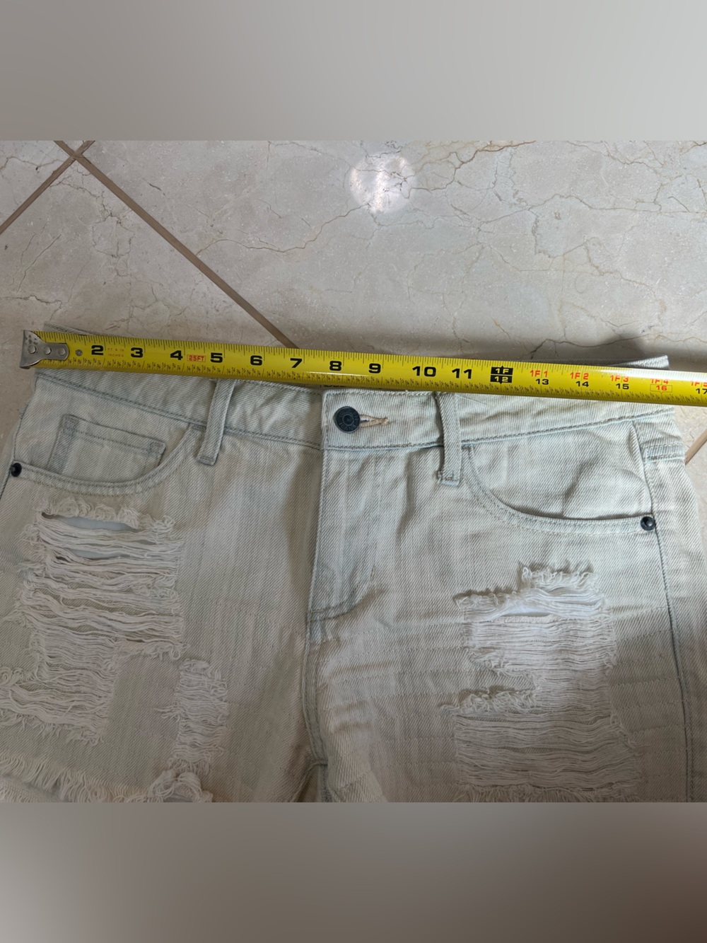HIDDEN Jeans Distressed Frayed Hem Cutoff Denim Shorts Size Small Cotton Grunge - Picture 9 of 9